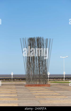 Buenos Aires, Argentine; 01 février 2020: Aux droits de l'homme, sculpture de Leon Ferrari situé dans le parc du souvenir, Monument aux victimes de la terreur d'État Banque D'Images