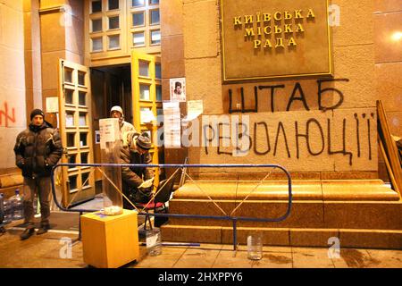 Kiev, Ukraine - Siège de la révolution sur Maidan. Guerre ukrainienne avec la Russie. Photo de haute qualité Banque D'Images