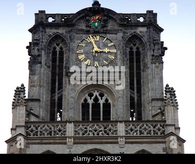 Église Saint-Laurent et horloge au sommet de Rotterdam, Hollande, N Banque D'Images