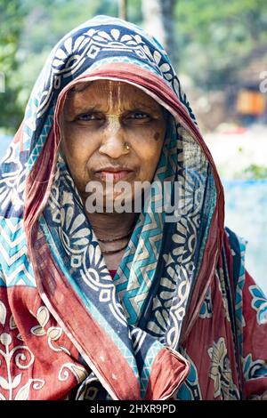 Satkhira, Bangladesh - 31 janvier 2017 - ancienne femme hindoue Portrai Banque D'Images