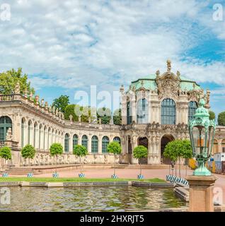 Wallpavillon Zwinger, Dresde, , Allemagne *** Légende locale *** château, eau, arbres, été, jardin, Banque D'Images