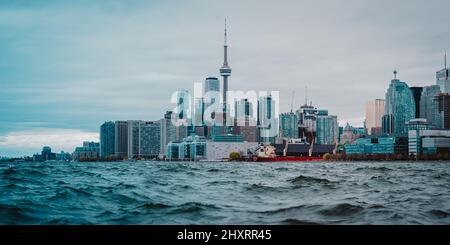 Vue panoramique de Polson Pier à Toronto, Canada Banque D'Images