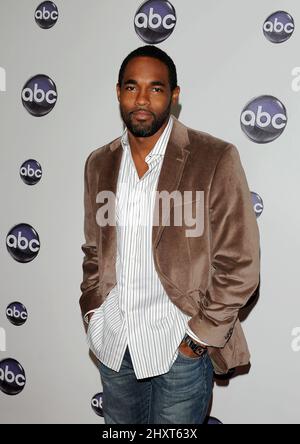 Jason George à la tournée de presse d'hiver 2011 de TCA pour ABC/Disney Network, qui s'est tenue à l'hôtel Langham Huntington, en Californie Banque D'Images