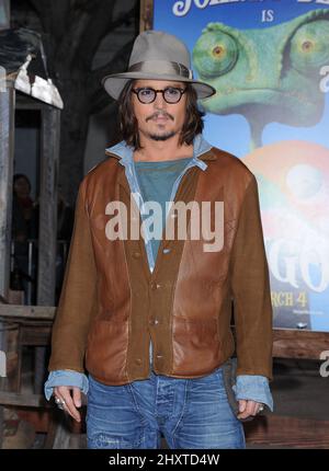 Johnny Depp à la première « Rango » tenue au Regency Village Theatre de Los Angeles, États-Unis. Banque D'Images