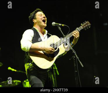 Marcus Mumford de Mumford & Sons au Coachella Valley Music and Arts Festival qui a lieu à l'Empire Polo Field, Californie. Banque D'Images