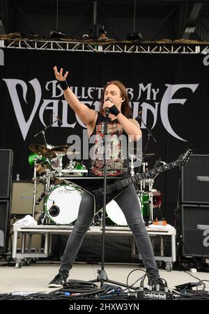 Le chanteur / guitariste Matthew Tuck du groupe Bullet for My Valentine se produit au Rock on the Range Music Festival qui a eu lieu au stade Crew. Banque D'Images