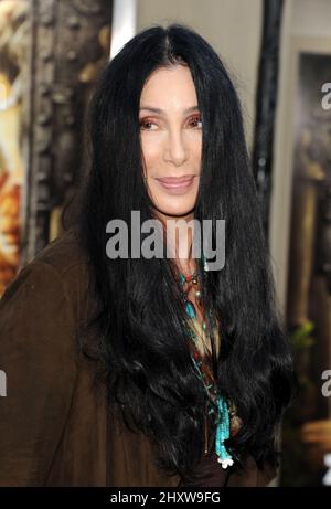 Cher à la première 'Zookeeper' tenue au Regency Village Theatre de Los Angeles. Banque D'Images