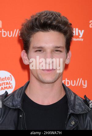 Daren Kagasoff a participé au Rally to Delete Digital Drama organisé par ABC Family et Seventeen Magazine a tenu l'Americana à Brand à Glendale en Californie, Etats-Unis. Banque D'Images