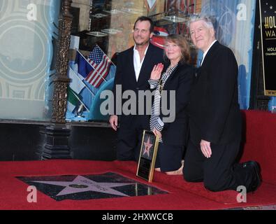 Bill Paxton, Sissy Spacek et David Lynch pendant l'honneur de Sissy Spacek sur le Hollywood Walk of Fame à Hollywood, Californie. Banque D'Images