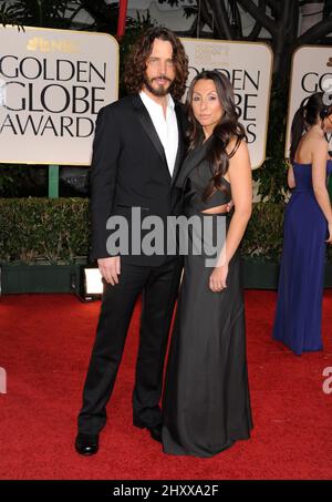 Chris Cornell à la cérémonie annuelle des Golden Globe Awards 69th, qui s'est tenue à l'hôtel Beverly Hilton de Los Angeles, en Californie, le 15 janvier 2011. Banque D'Images