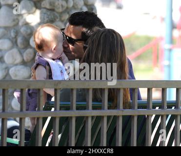 Jessica Alba, Cash Warren et Daughter Haven est vu dehors et sur à Beverly Hills, Californie Banque D'Images