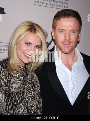 Claire Danes et Damian Lewis pendant une soirée avec 'Homeland' à la TV Academy à North Hollywood, Californie Banque D'Images