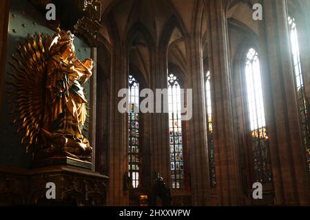 Kunst, Kirche, Gutik, Nürnberg, gotische Sebalduskirche in der City, in der Innenstadt oder Altstadt von Nuremberg oder Nuernberg, Franken, Bayern Banque D'Images