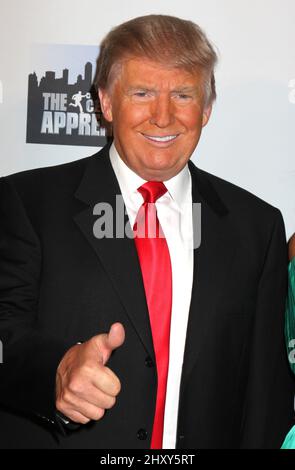 Donald Trump participe à la finale de la saison en direct « The Celebrity Apprentice » au Museum of Natural History de New York, aux États-Unis. Banque D'Images