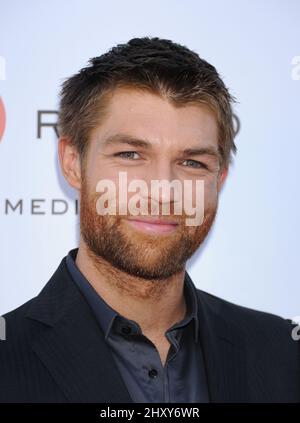 Liam McIntyre célèbre Kirk Douglas et l'impact de Spartacus alors et maintenant, à Hollywood Nord, en Californie. Banque D'Images