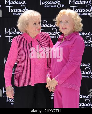 Betty White dévoile sa toute première figurine de cire à Madame Tussauds Hollywood, Californie Banque D'Images