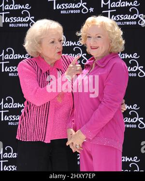 Betty White dévoile sa toute première figurine de cire à Madame Tussauds Hollywood, Californie Banque D'Images