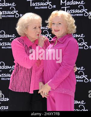 Betty White dévoile sa toute première figurine de cire à Madame Tussauds Hollywood, Californie Banque D'Images