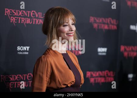 Sienna Gulory participe à la première américaine « Resident Evil: Retribution » qui s'est tenue aux cinémas Regal de L.A. Vivre à Los Angeles, Etats-Unis. Banque D'Images