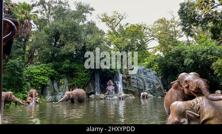 Orlando, FL USA - 28 décembre 2019 : croisière Jungle Cruise à Walt Disney World Magic Kingdom à Orlando, Floride. Banque D'Images