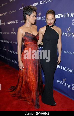 Halle Berry et Alicia Keys assistent aux BET Honors Awards 2013 à Washington Banque D'Images