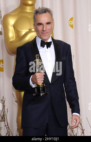 Daniel Day Lewis à la salle de presse des Academy Awards 85th à Los Angeles, en Californie. Banque D'Images