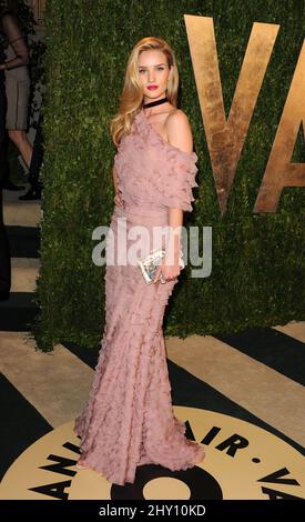 Rosie Huntington-Whiteley participant à la Vanity Fair Oscar Party 2013 qui s'est tenue à l'hôtel Sunset Tower à Los Angeles, Californie. Banque D'Images