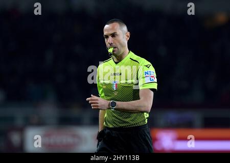 Marco Guida arbitre lors de la série Un match de 2021/22 entre le FC Torino et le FC Inter au Stadio Olimpico Grande Torino le 13 mars 2022 à Turin, Italie Banque D'Images