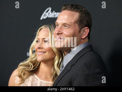 Cole Hauser et Cynthia Daniel assistaient à la première de « Olympus has Fallen » à Los Angeles, Californie. Banque D'Images