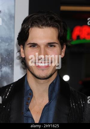 Gleb Savchenko lors de la première du nouveau film de Paramount Pictures G.I. JOE: REPRÉSAILLES, tenu au théâtre chinois de Grauman, le 28 mars 2013, à Los Angeles. Banque D'Images