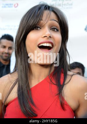 Freida Pinto participe au gala de la nuit d'ouverture du Festival du film indien de Los Angeles pour les « gangs de Wassesypur » qui s'est tenu au ArcLight Theatre, Los Angeles. Banque D'Images