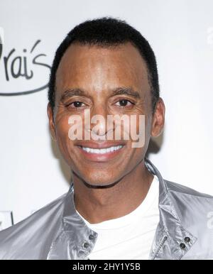 Jon Secada assiste à la soirée des médias et à l'événement tapis rouge de VERONIC qui a eu lieu à Jubilé! Théâtre au Bally's à Las Vegas, États-Unis. Banque D'Images