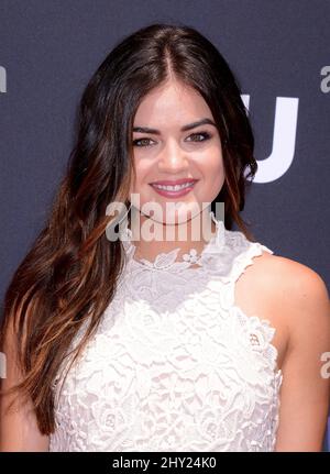 Lucy Hale participe aux Prix Young Hollywood 2013 qui se sont déroulés au stade Eli et Edythe Broad au Centre des arts de la scène du Santa Monica College, le 1st août 2013. Banque D'Images