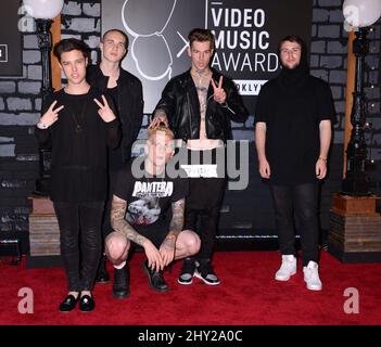 The Neighborhood assister aux MTV Video Music Awards 2013 au Barclay Center, Brooklyn, New York. Banque D'Images