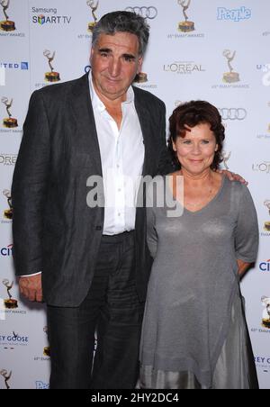 Jim carter et Imelda Staunton assistent à la réception des candidats aux Emmy Awards 65th au Pacific Design Center à West Hollywood, Californie. Banque D'Images