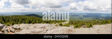 Vue panoramique depuis le sommet du mont Kearsarge, New Hampshire, États-Unis Banque D'Images