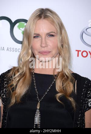 Daryl Hannah assiste aux prix annuels des médias environnementaux 23rd à Burbank, en Californie. Banque D'Images