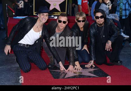 Perry Farrell, Stephen Perkins, Chris Chaney et Dave Navarro lors de la cérémonie de l'étoile du « addiction Walk of Fame » de Jane, à Los Angeles. Banque D'Images