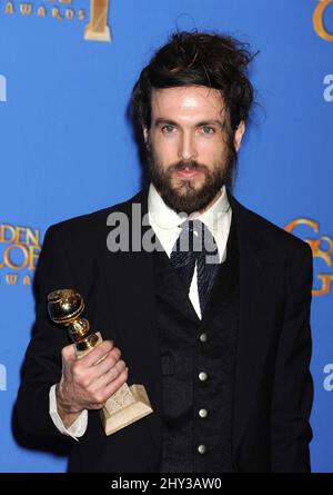 Alex Ebert dans la salle de presse des Golden Globe Awards 71st à Los Angeles Banque D'Images