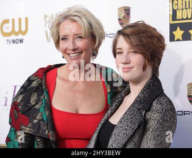 Emma Thompson assistait aux prix annuels du film de la critique 19th qui se sont tenus au Barker Hanger à Los Angeles, aux États-Unis. Banque D'Images