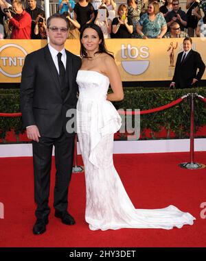 Matt Damon et Luciana Barroso assistent aux Prix annuels 20th de la Guilde des acteurs de l'écran, qui se tiennent à l'Auditorium du Sanctuaire Banque D'Images