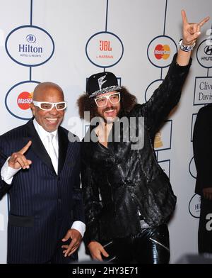 Berry Gordy & Red Foo (LMAFO) participant au Clive Davis Annual Pre-Grammy Party 2014 au Hilton de Los Angeles, Californie. Banque D'Images