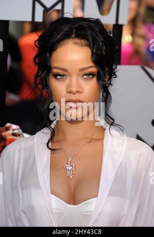 Rihanna arrive aux MTV Movie Awards 2014, le Nokia Theatre L.A. En direct, Los Angeles. Banque D'Images