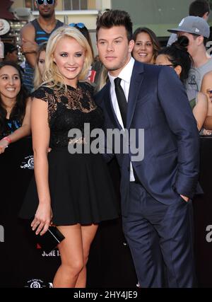 Emily Osment participe à la première mondiale de Jump Street de 22 à Los Angeles Banque D'Images