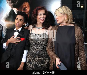 James Brown II, Tomi Rae Brown et Martha Stewart assistent à la première « Get On Up » de New York qui s'est tenue au théâtre Apollo le 21 juillet 2014. Banque D'Images