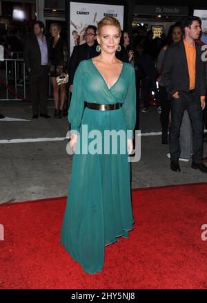 Laurie Holden assiste à la première de 'dumber to' à Los Angeles, au Regency Village Theatre Banque D'Images