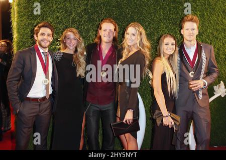 Thomas Rhett,Lauren Gregory,Tyler Hubbard,Hayley Stommel,Brian K assistant aux BMI Country Music Awards 2014 à l'IMC Nashville Banque D'Images