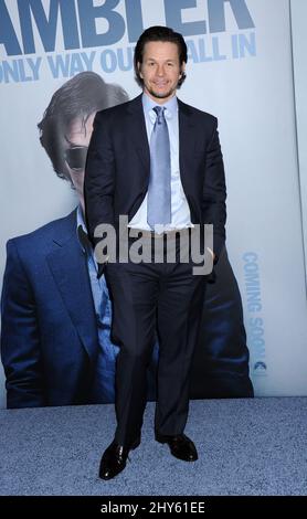 Mark Wahlberg assiste à la première de 'The Gambler' à New York. Banque D'Images