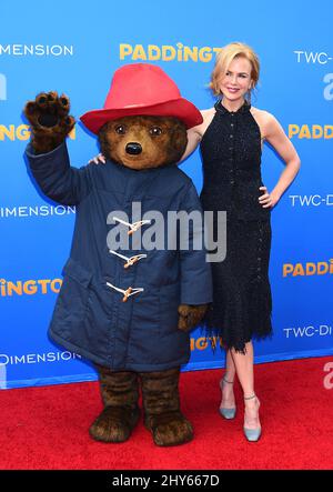 Nicole Kidman arrivant pour la première de Paddington Los Angeles au TLC Chinese Theatre de Los Angeles. Banque D'Images