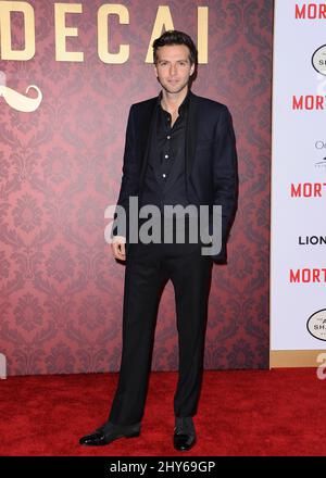 Guy Burnett assiste à la première de 'Mortdecai' à Los Angeles, Californie. Banque D'Images